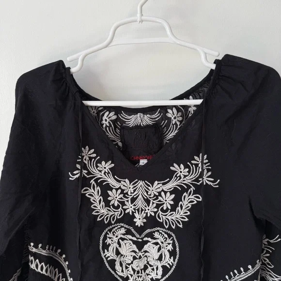 Johnny Was Black and White Embroidered Boho Tunic Blouse - Picture 6 of 14